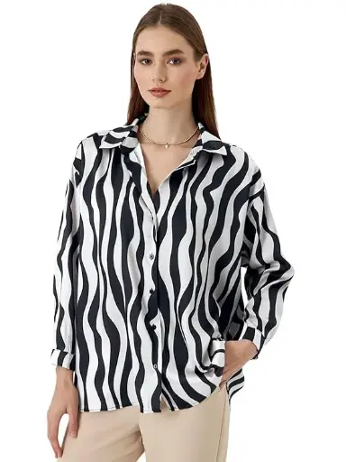 GRECIILOOKS Women's Short Sleeve Button-Down Shirt | Printed Casual Crop Top | Stylish Collared Shirt for Women | Oversized Shirt for Woman